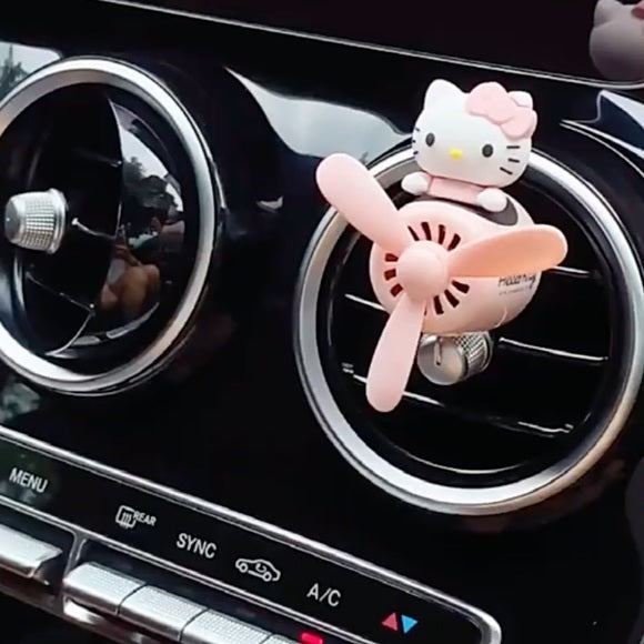 Cute air fresheners air fresheners for the car in the shape of Hello Kitty pilot with a rotating fan to spread the fragrance-Model 36-1