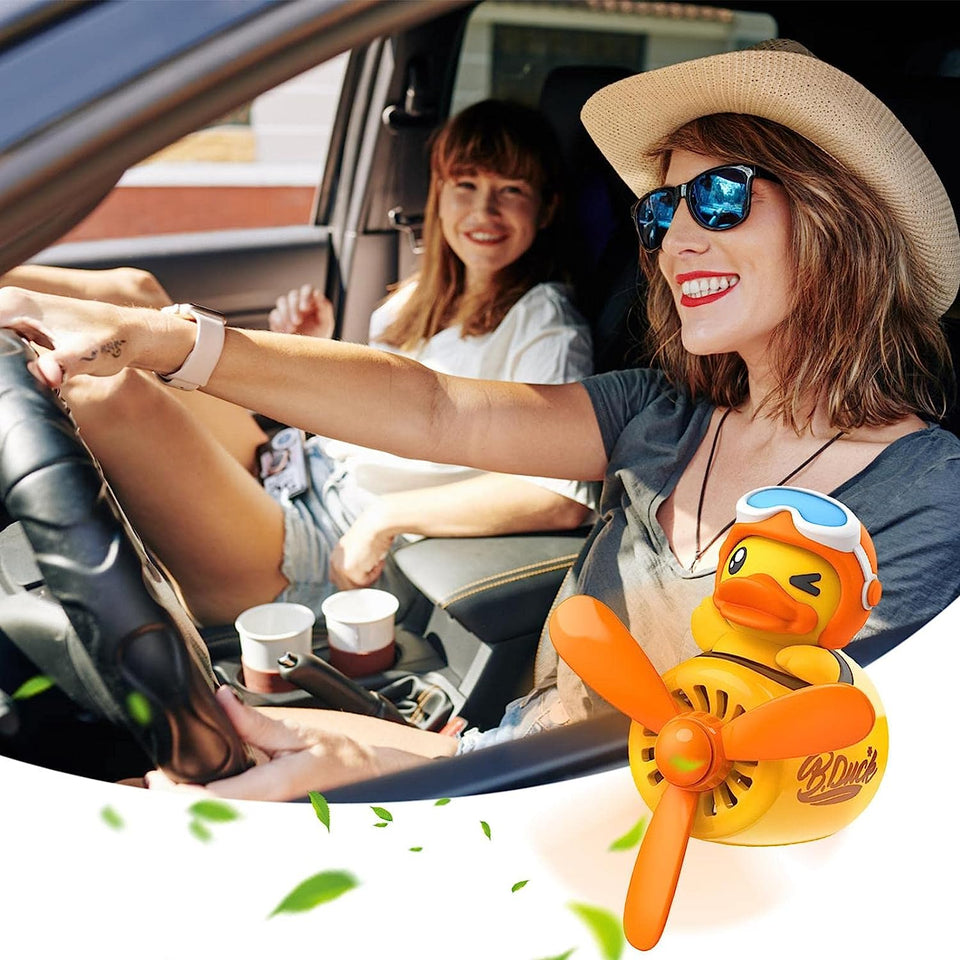 Cute air fresheners air fresheners for the car in the shape of Tweety  pilot with a rotating fan to spread the fragrance-Model 36-2